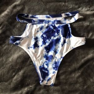 Open side cheeky high waisted cloud bikini bottoms